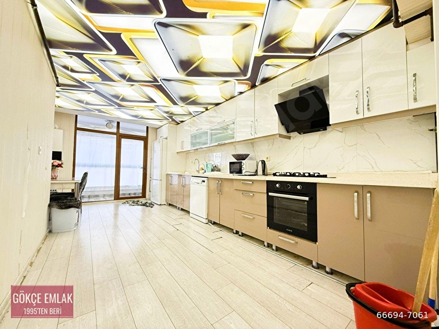 GÖKÇE EMLAK'TAN SİTE İÇERİSİNDE SATILIK UYGUN FİYAT 4+1 DAİRE