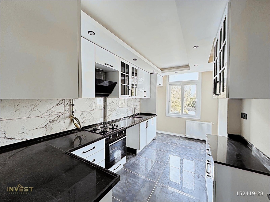 TOROS MAH. BUHARA ORTAOKULU CİVARI FULL YAPILI SATILIK 3+1 DAİRE