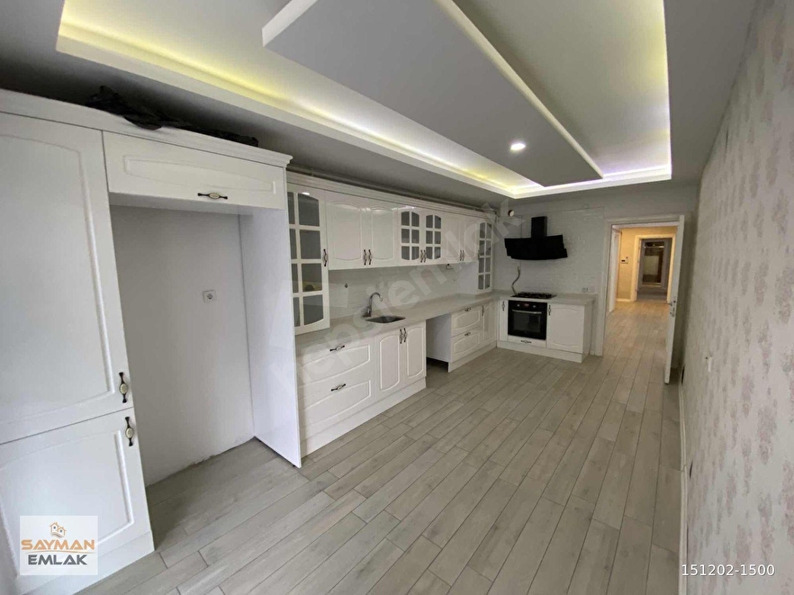 SAYMAN ' DAN ZAFERTEPE DE PRESTİJ SİTESİNDE SATILIK 4+1 DAİRE