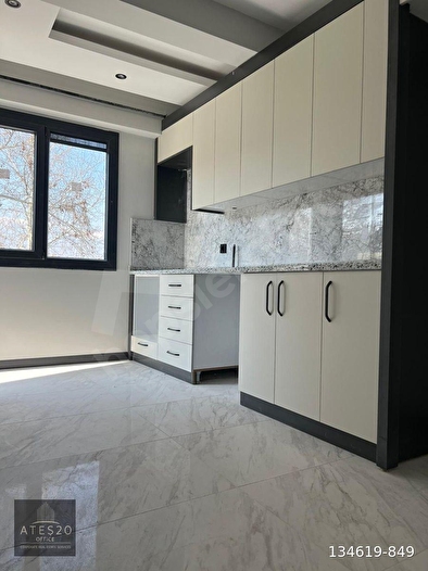 DOKUZ KAVAKLARDA FIRSAT LÜX DAİRE