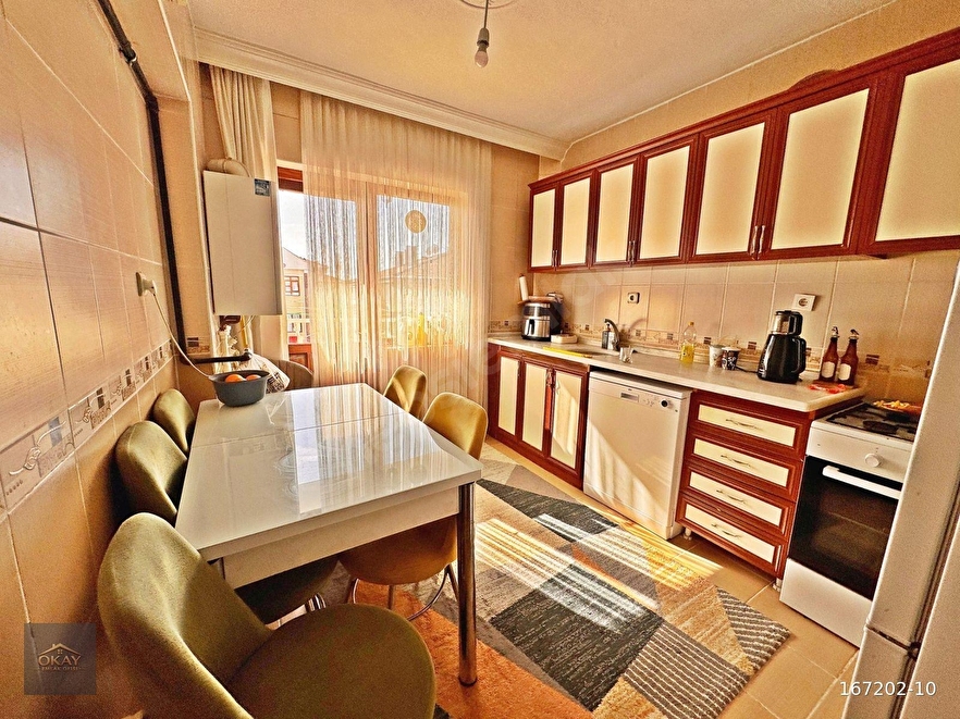 BALTACILAR CADDESİ ÜZERİ ÖN CEPHE ÇİFT BALKONLU KİLERLİ GENİŞ 3+1 140 M ²