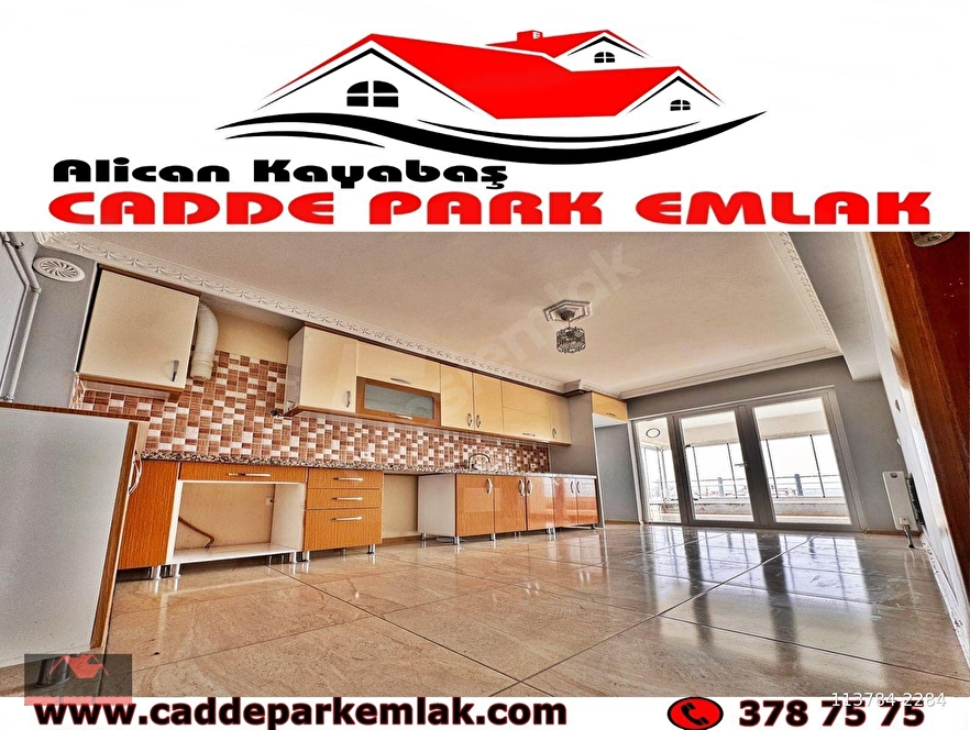BÖLGENİN_EN_NEZİH_SİTESİNDE_MANZARALI_GENİŞ_BALKON+E.BANYOLU_165M²_3+1