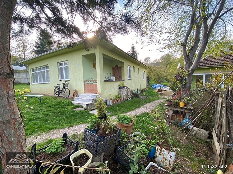 CANBULATTAN GÜMÜŞOVA KIYIKÖYDE SATILIK MÜSTAKİL EV