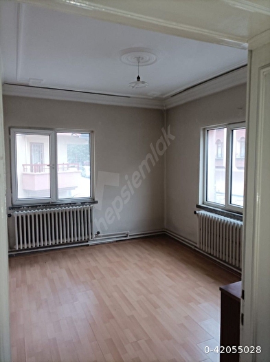 SAHİBİNDEN COK İYİ KONUMDA SATİLİK DAİRE...