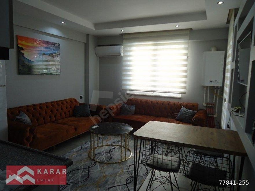 KARAR EMLAKTAN ASMALIEVLERDE 2+1 80M2 KOMBİLİ FULL EŞYALI ARAKAT