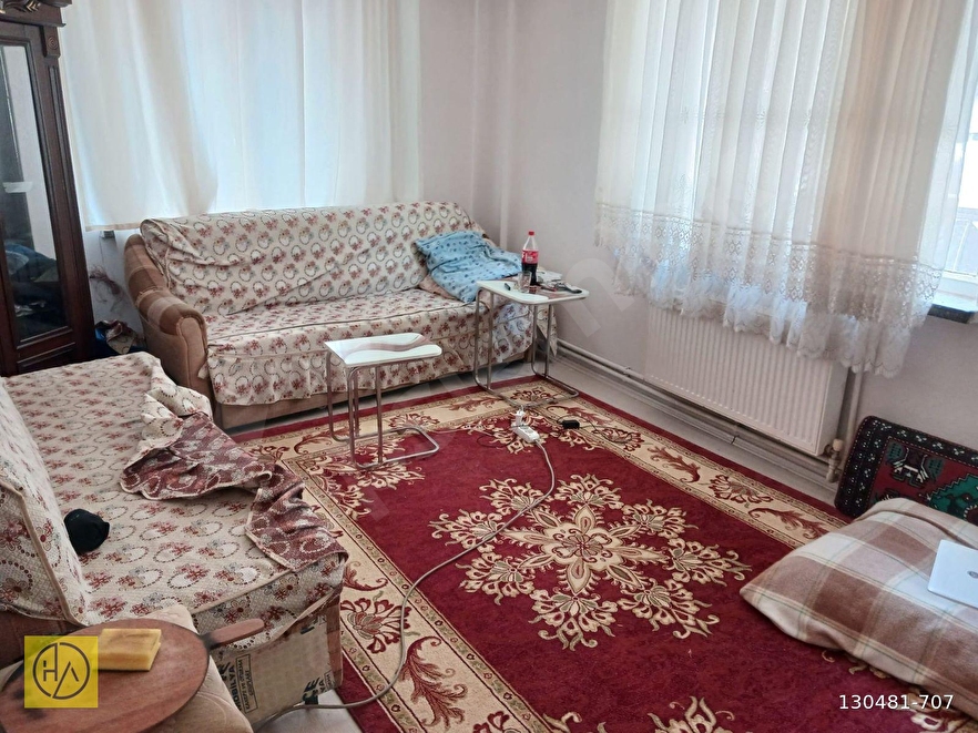 IŞIKLAR MAHALLESİNDE ÇARŞIYA YAKIN SATILIK 2+1 DAİRE