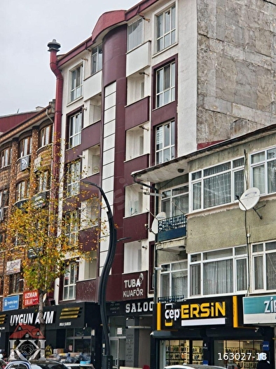 BOLU TAM MERKEZİ KONUM  3.5+1 FIRSAT  DAİRE