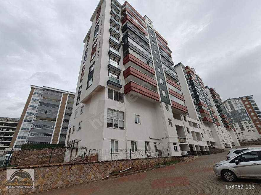 DORUKLARDAN DOĞA KOLEJİ KARŞISI SİTE İÇERSİNDE 4+1 SATILIK DAİRE