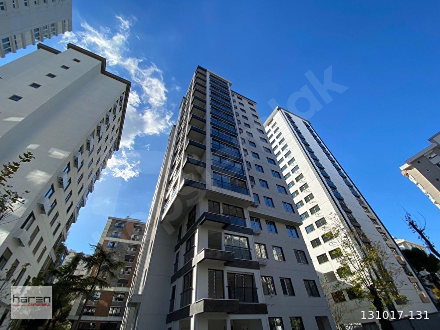 HAREN'DEN ERENKÖYDE BALKONLU EBEVEYNLİ SATILIK GENİŞ 3+1 150M2