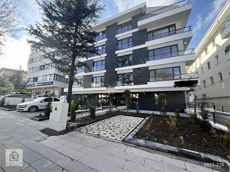 GOP TA NENEHATUN CAD. ÜZERİ KATTA 3+1 SIFIR SATILIK DAİRE