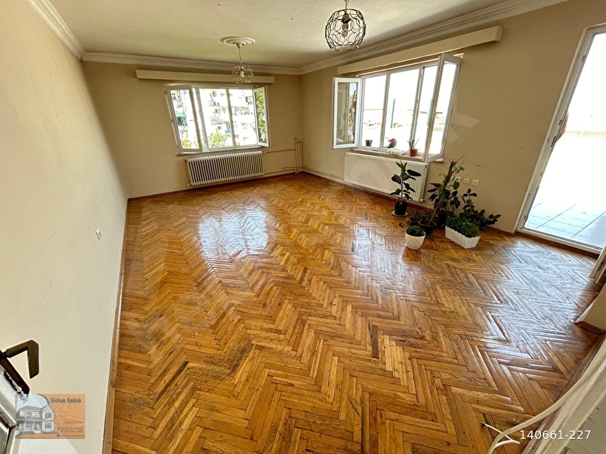 NİDAM EMLAKTAN NAMAZGAHTA 3+1 200 M MANZARALI DAİRE