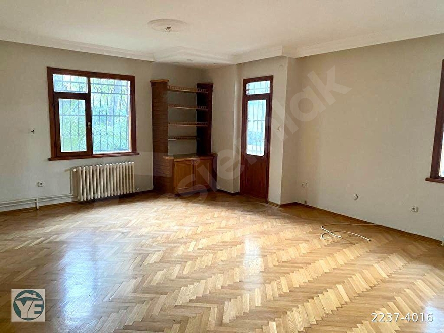 YEŞİLYURT EMLAK’TAN SATILIK 3+1 DÜZ GİRİŞ 120 m2 DAİRE