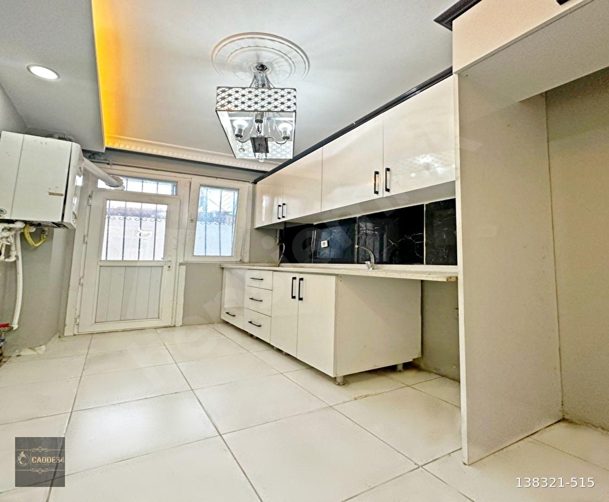 KELEPİR 2+1  İÇİ YAPILI ÇİFT CEPHE MERKEZİ KONUMDA BAHCE KAT