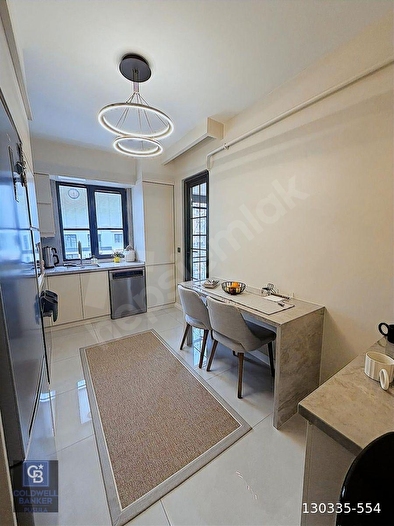 KARŞIYAKA MODERN SİTESİNDE 4+1 SATILIK DAİRE