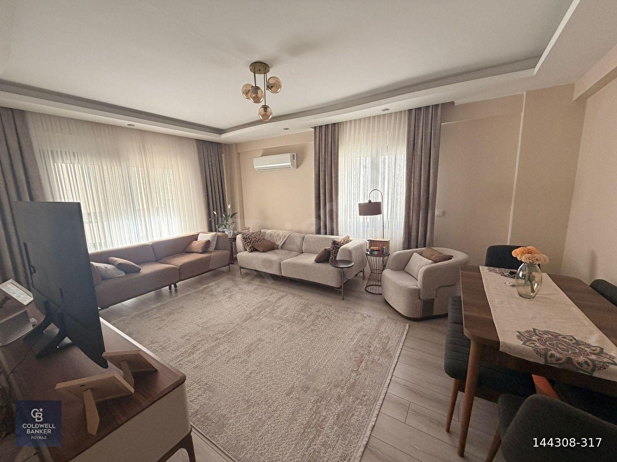 MENDERES COLDWELL BANKER POYRAZ'DAN HAVUZLU SİTE İÇİ 3+1 DAİRE