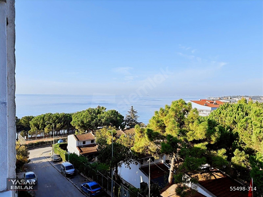 MERT ERKAN BAYRAMOGLUNDA 2 + 1 85 M² YENİLENMİŞ DENİZ MANZARALI