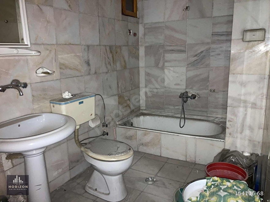DENİZLİ KARAMAN MAH.'DE ARAKAT SATILIK DAİRE