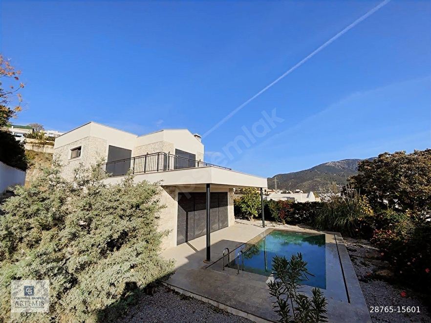 Bodrum Ortakent'te Satılık Tam Müstakil Havuzlu Çok özel Villa