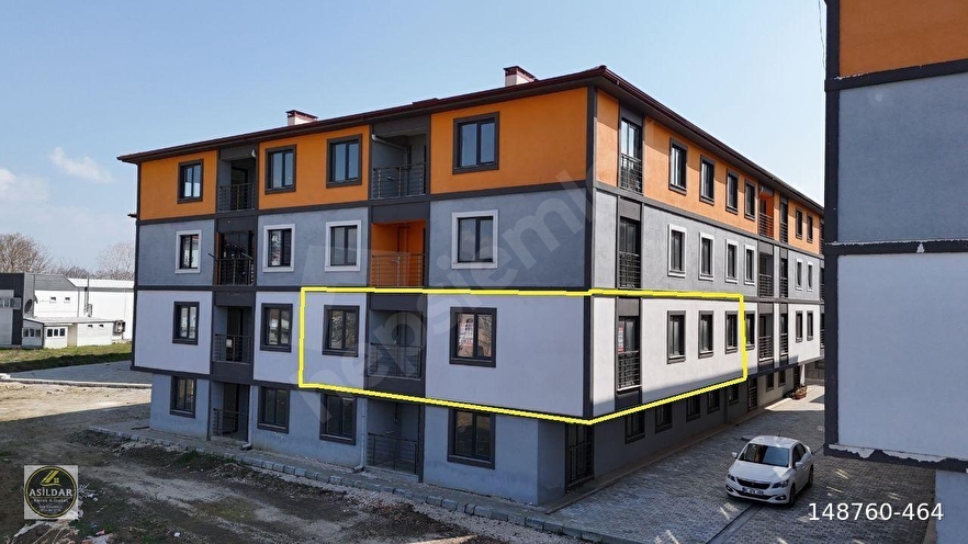 SİTE YOL CEPHELİ 3+1 ARA KAT EBV.BANYO.