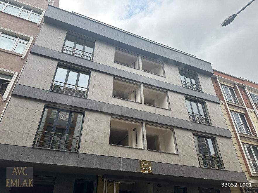 GÜLTEPE'DE SULTAN MURAT İLKOKULU YANI SATILIK 2+1 DAİRE