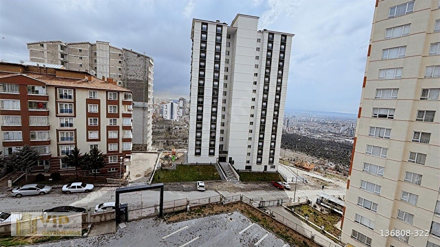 ÇİĞDEMTEPE MAHALLESİNDE SEHİR MANZARALI SATILIK GENİŞ 3+1 DAİRE