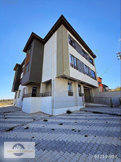 FIRSAT DAİRE ! METE KONAKLARINA YAKIN SATILIK 4+1 DAİRE
