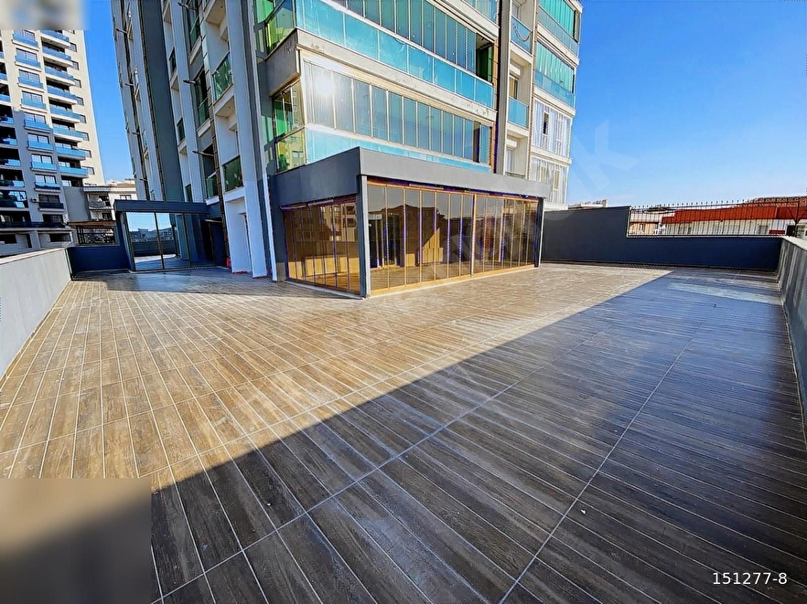 370 METRE BRÜT EMSALSİZ 3+1 DAİRE