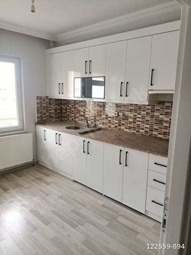 YAZI ÇARŞI TOMAK EKMEK FIRINI ARKASI 3+1 SATILIK DAIRE