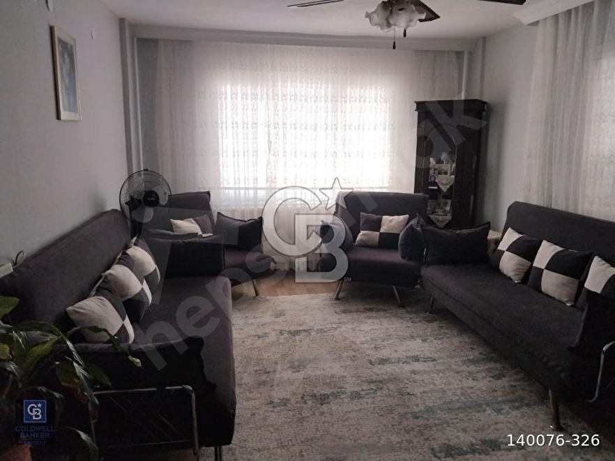 ULUKENT CENTAŞ SİTESİNDE SATILIK TADİLATLI 3+1 DAİRE