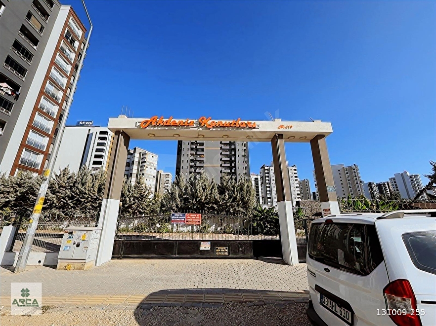 ARCA' DAN SİTE İÇERİSİNDE EŞYALI VE HAVUZLU SATILIK 2+1 DAİRE