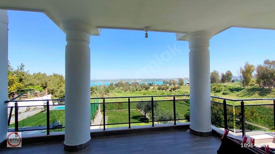 ÇAMLIGÖLDE 4 KATLI 120 M2 OTURUMLU  890 M2 BAHÇESİ OLAN SATILIK  KÖŞE VİLLA