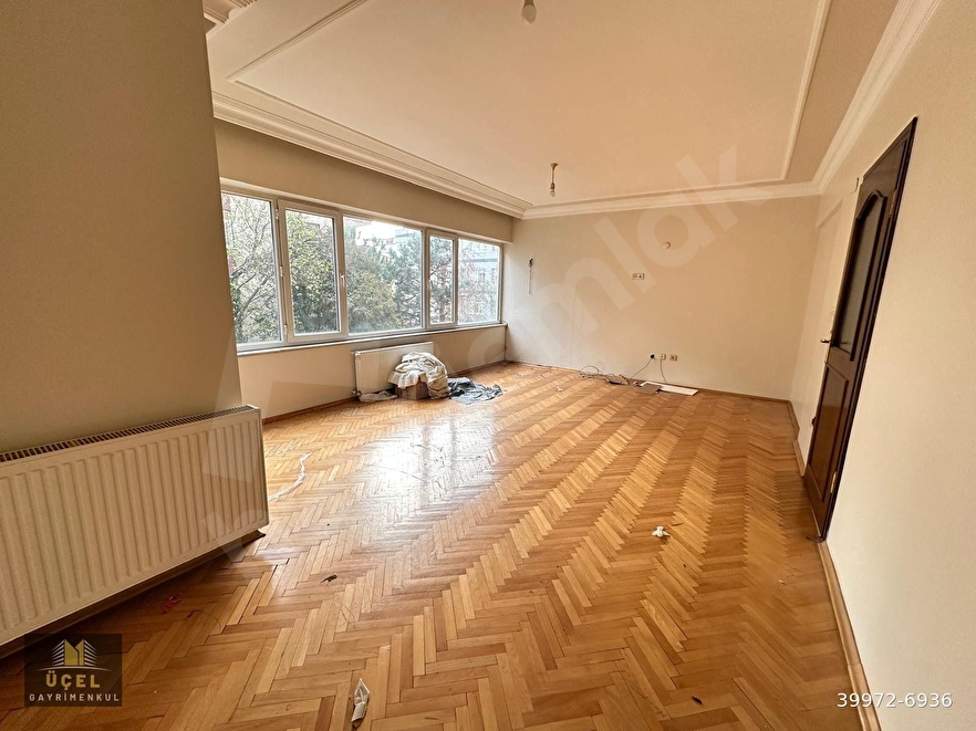 ÜÇEL BOSTANCI'DAN ALTINTEPEDE MARMARAYA YAKIN ARAKT GENİŞ LÜX3+1