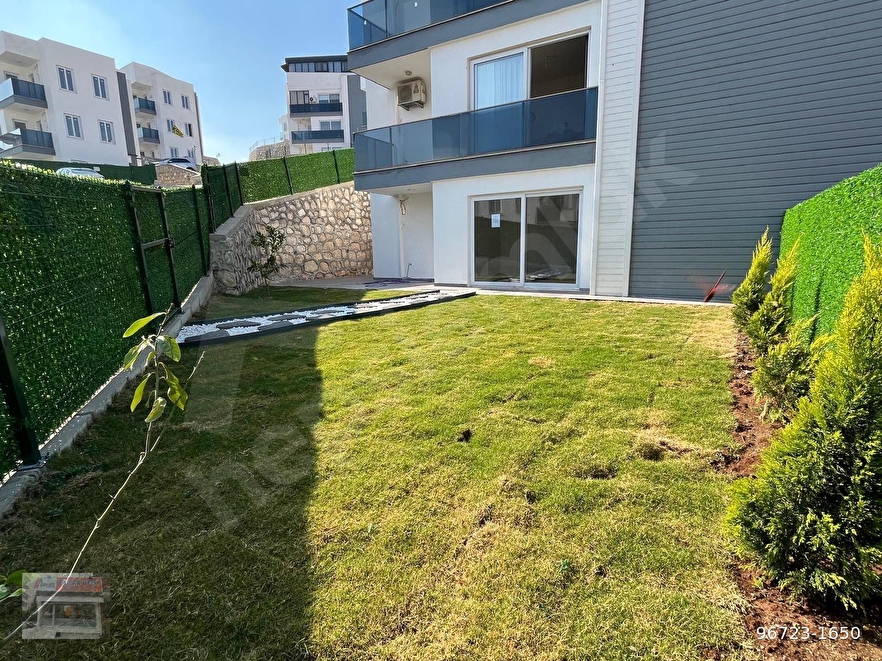 Kabasakal Yüzme Havuzlu Site SATILIK Lüks Sıfır 2+1 Bahçe Katı