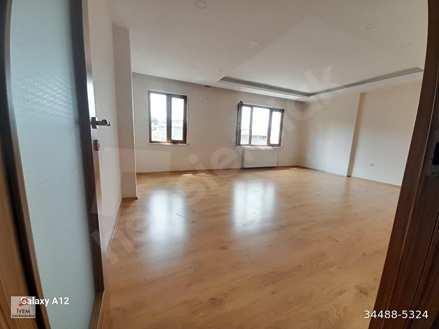 ANA CADDEYE YAKIN SATILIK İSKANLI BÜYÜK DUBLEKS