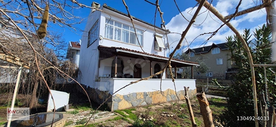 Kerpe'de Sahile 200 m, Varendalı, Geniş Bahçeli, 4+1 Villa