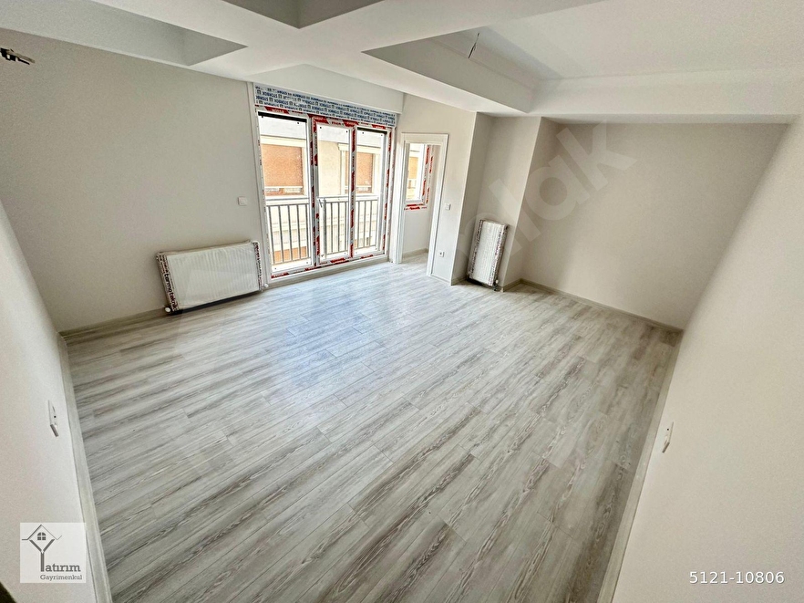 YATIRIM'dan İdealtepe Işıklarda Ayrı Mutfaklı Katta Sıfır 2+1