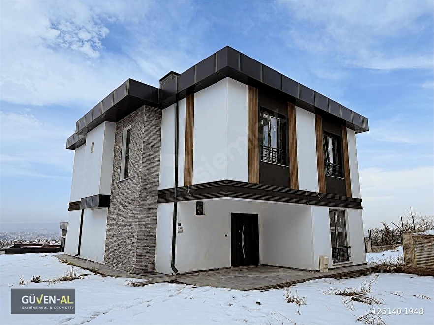 BECEN REDHİLL VİLLALARI 5+1 MESKENLİ KÖŞE VİLLA HEMEN OTURULUR