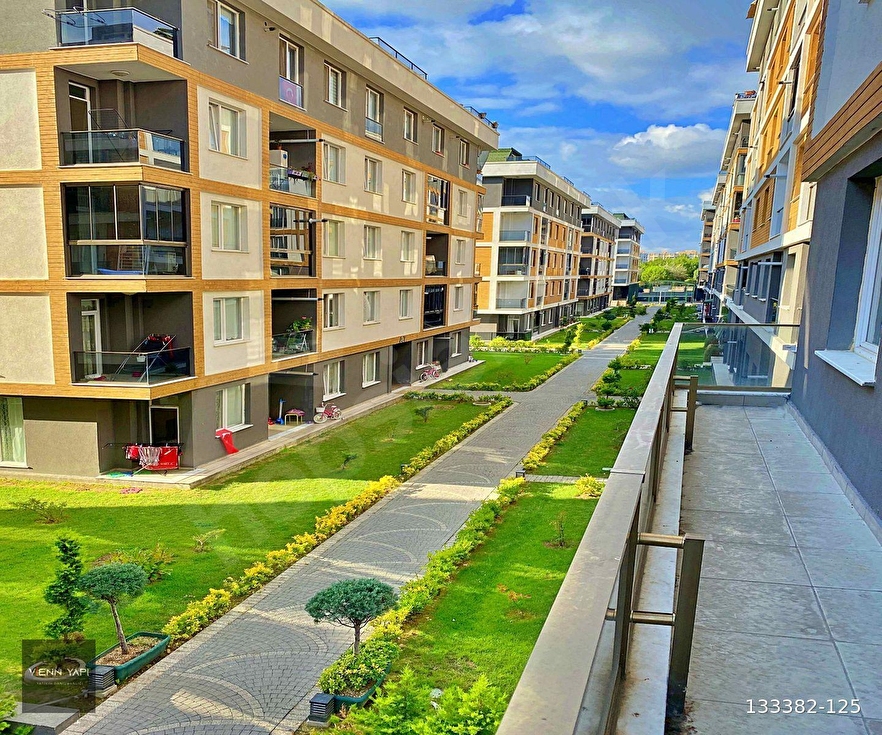 BEYLİKDÜZÜ VİENNDEN MARİNA BÖLGE YAŞAM VADİSİNE YAKIN 3+1 DUBLEKS SATILIK DAİRE