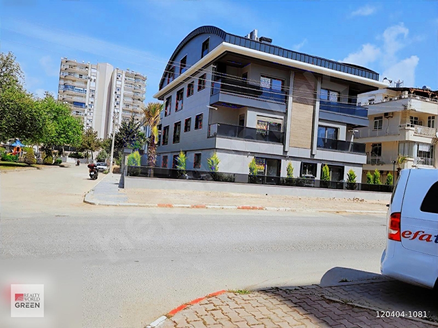 LARA GÜZELOBADA DENİZE 100 METRE YENİ AKILLI EV