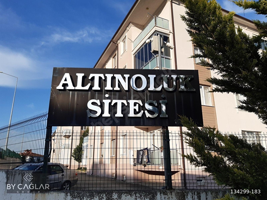 15 Temmuz Camili Altınoluk Sitesi Satılık Yüksek Giriş 3+1
