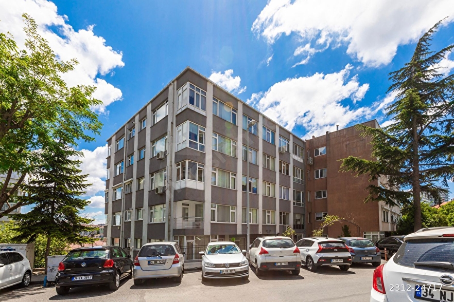 NİSPETİYE MAH., TÖREN SOKAKTA, 130 M2, 3+1 SATILIK DAİRE...