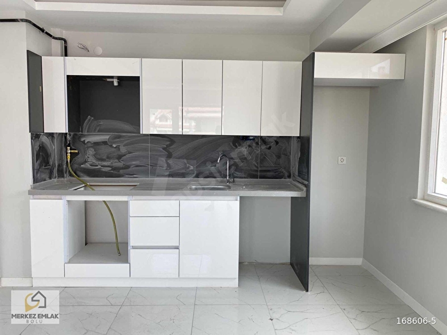 KARAMANLI MAH SIFIR SATILIK 2+1 DAİRE