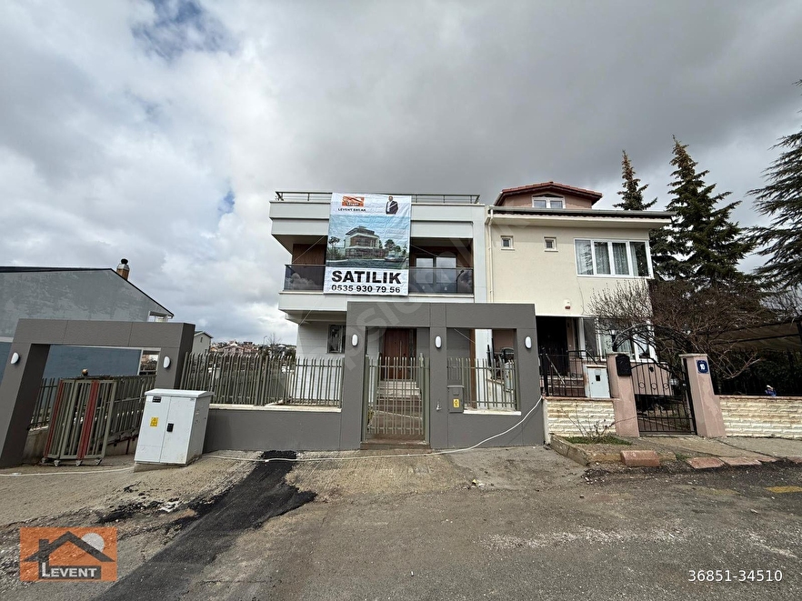 LEVENT'TEN İNCEK BULVARI YAKINI 8+2+5 BANYOLU KAPALI OTOPARKLI YERDEN ISITMALI ASANSÖRLÜ SIFIR VİLLA