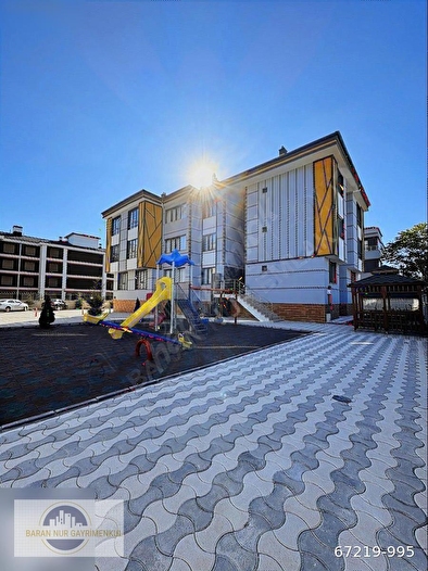 METE KONAKLARI YANINDA SİTE İÇERİSİNDE SATILIK 3+1 GENİŞ DAİRE