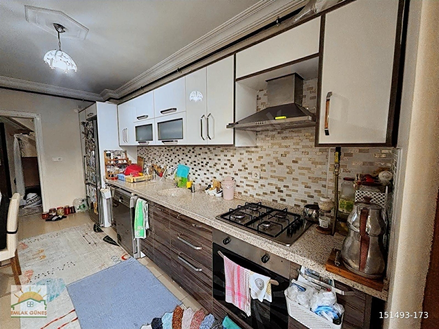 ATATÜRK LİSESİNİN YANINDA RİMALİN ÜSTÜNDE SATILIK TRİPLEKS