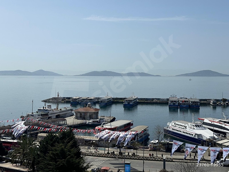 ARMADADAN BOSTANCI SAHİLDE KAPANMAZ DENİZ MANZARALI KATTA TEK DUBLEKS