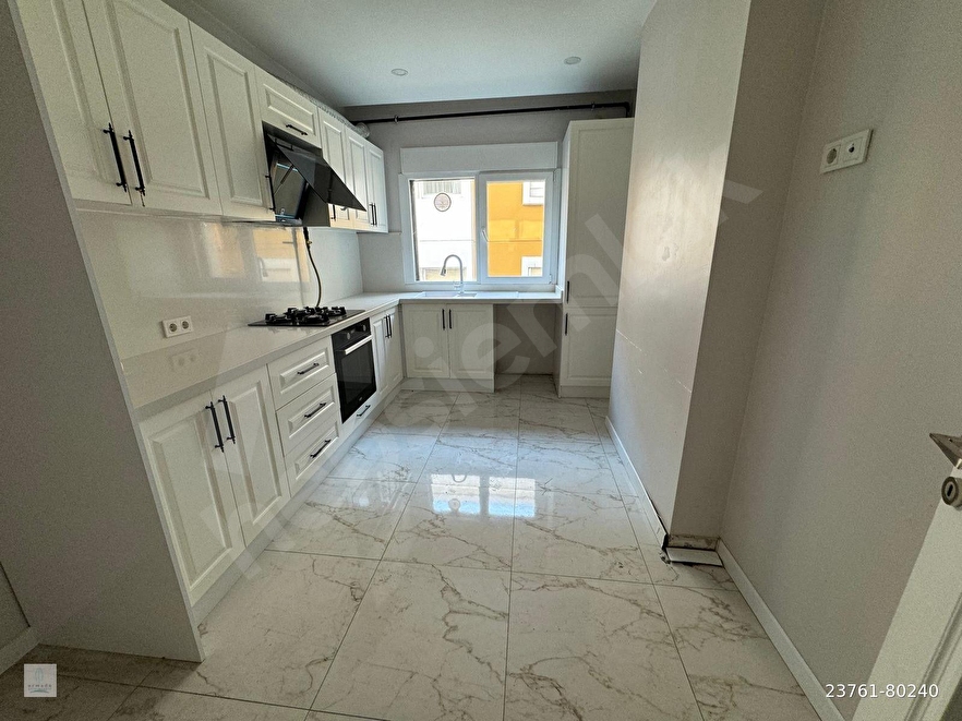 ARMADA'DAN FENERBAHÇE DENİZE 3.BİNADA SİTE İÇERİSİNDE 100m²NET