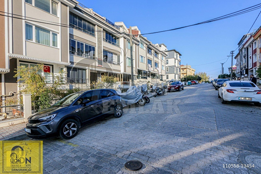 Bandırma Sunullah'ta Müstakil Bahçeli,Ebeveyn Banyolu Satılık 3+1 Daire